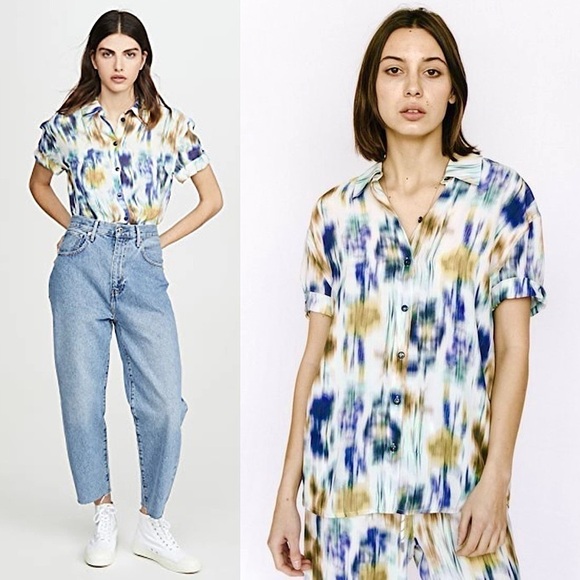 BAUM UND PFERDGARTEN Silk Blend Abstract Print Cuff Short Sleeve Button Up Top 2 - Picture 1 of 13